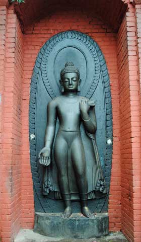 Dipanker Buddha C7th, Mustang. Photo © Lisa Daix